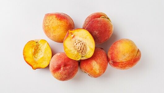 Персики Крым