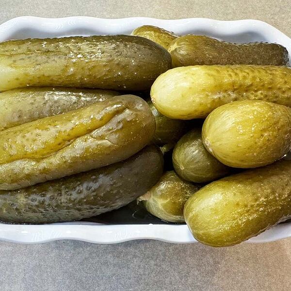 Огурцы соленые