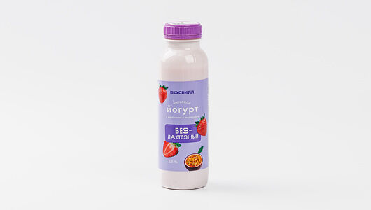 Йогурт питьевой ВкусВилл безлактозный с клубникой и маракуйей 2,5%, 290 мл