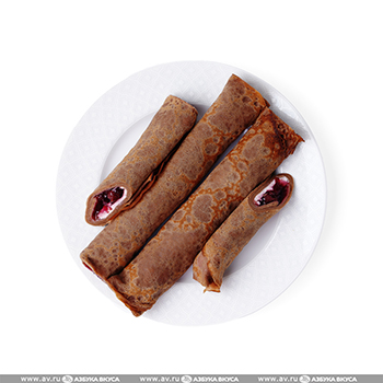 

Блинчики шоколадные с вишней и сливочным сыром ручной работы
