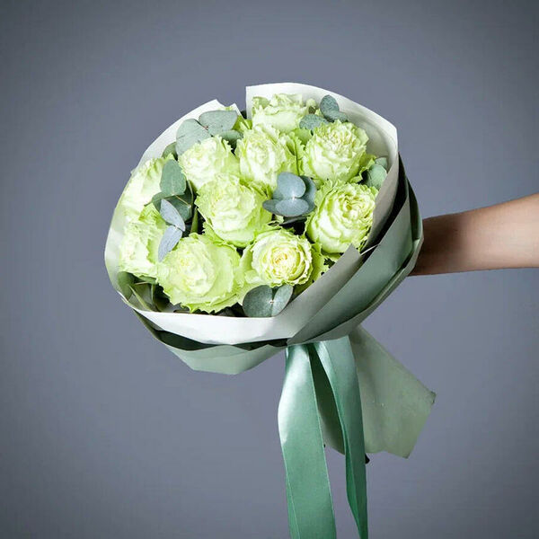 Монобукет 11 Роз Lemonade в упаковке