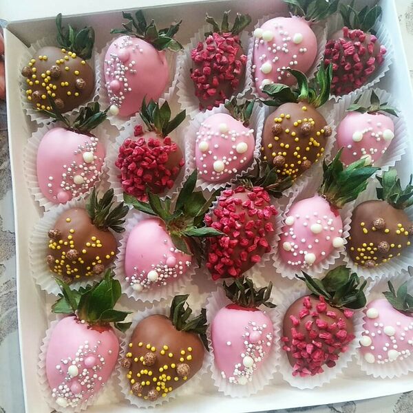 Клубника в шоколаде 