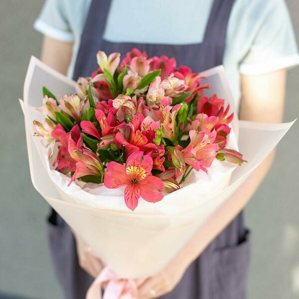 Микс альстромерий