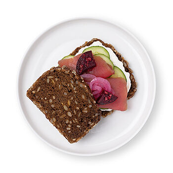 Сэндвич с тунцом холодного копчения TASTE OF Уже Готово 200г