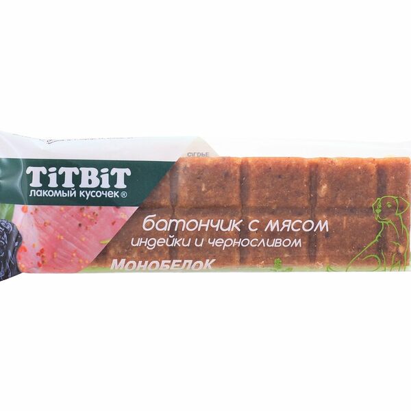 Лакомство для собак Titbit батончик с мясом индейки и черносливом 40 г