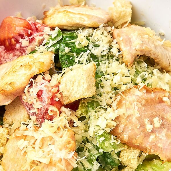 Цезарь с курицей