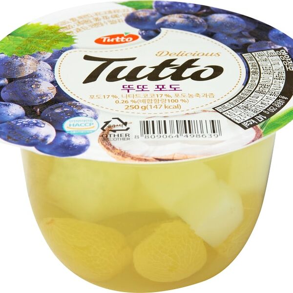 Десерт Tutto Виноград 250г