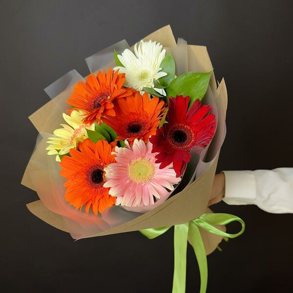 Букет цветов из 7 Гербер