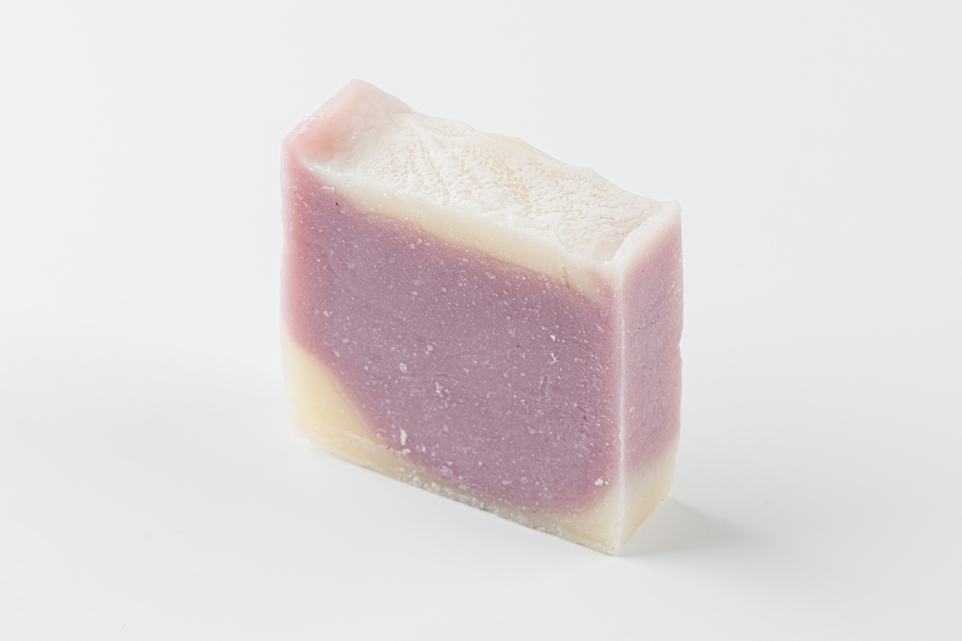 

Мыло для рук и тела с ароматом лаванды 100 г