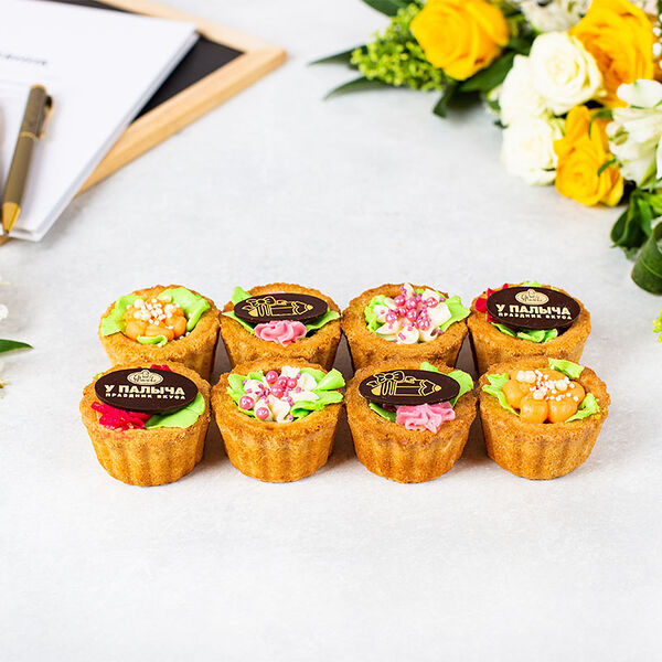 Корзиночка оригинальная пирожные 1 сентября 280 г