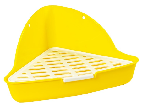 Туалет для грызунов Triol P100 27х27х16 см, сетка в комплекте, цвет в ассортименте