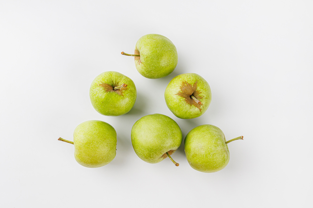 

Яблоко молодое Белый налив вес