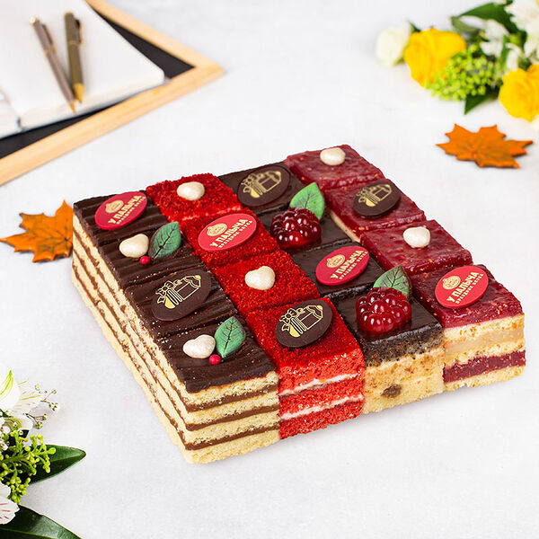 Ассорти канапе торт 1 сентября 930 г