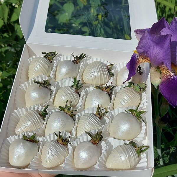 Клубника в шоколаде 