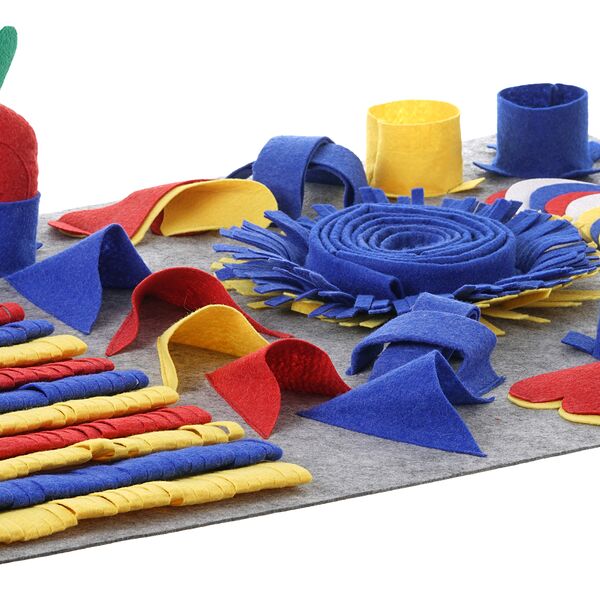 Нюхательный коврик для собак средних и крупных пород, 8 заданий 70 х 100 см.