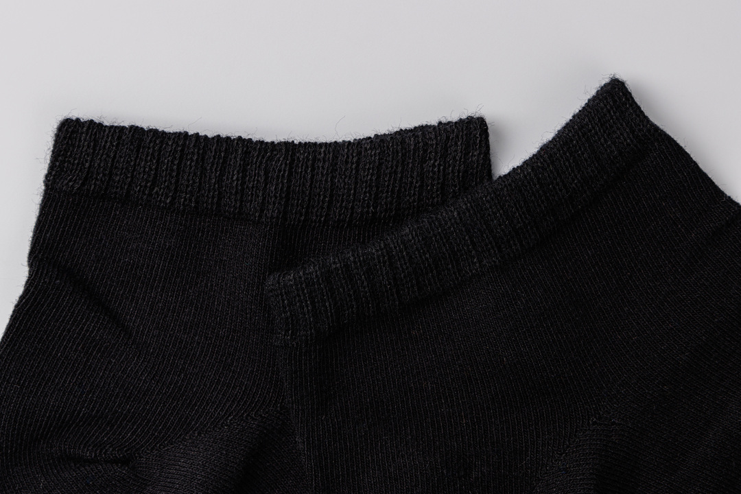 

Носки черные (1 пара), р.25-27