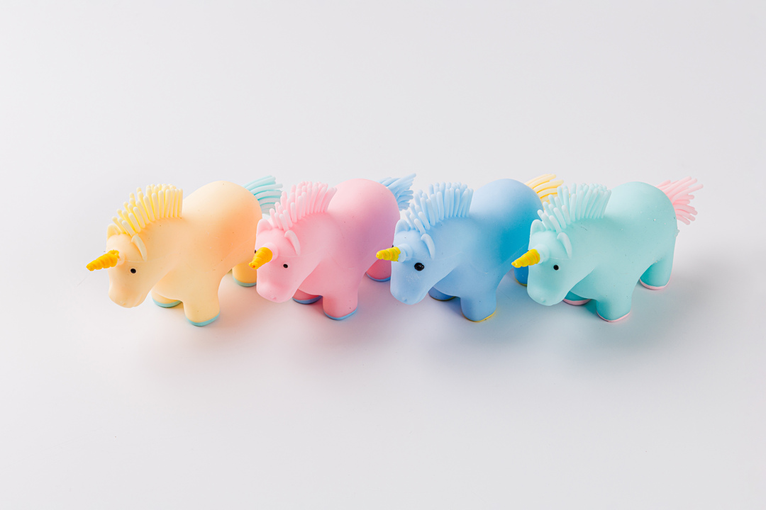 

Игрушка-жмяка 1Toy Крутой замес Единорог, 12х6 см, в ассортименте