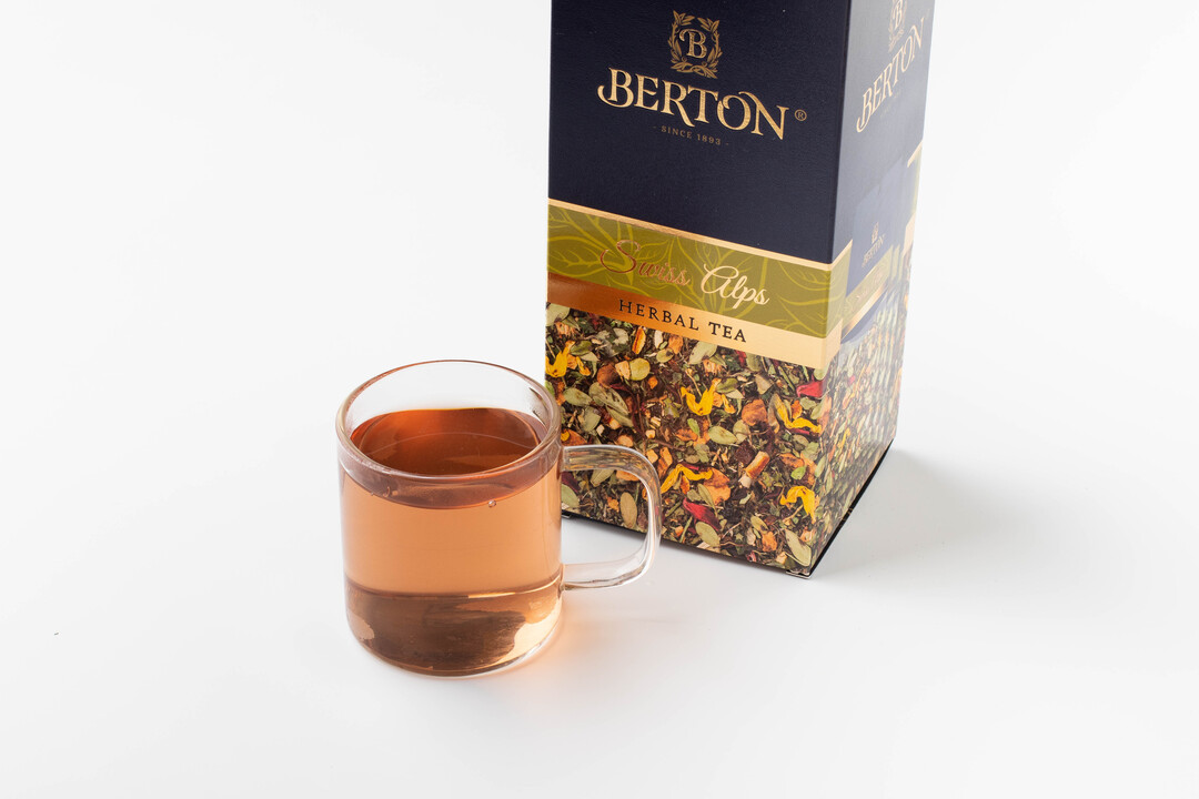 

Напиток травяной листовой Swiss Alps, кафе