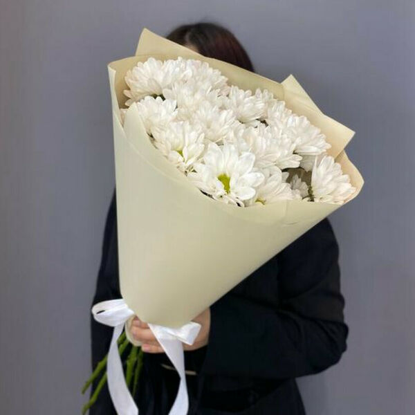 Букет из 5 кустовых хризантем