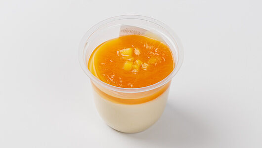 Десерт замороженный мусс сливочный Манго-маракуйя, кафе