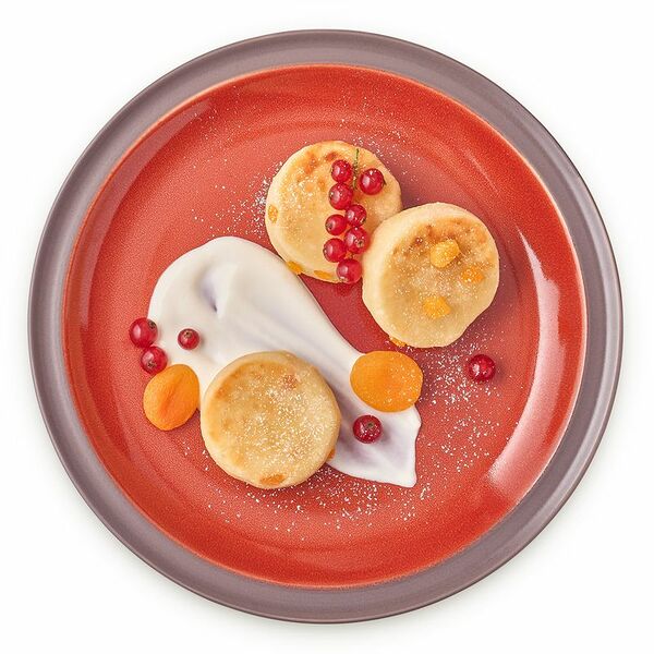 Сырники с курагой жареные Шеф Перекрёсток, 220 г