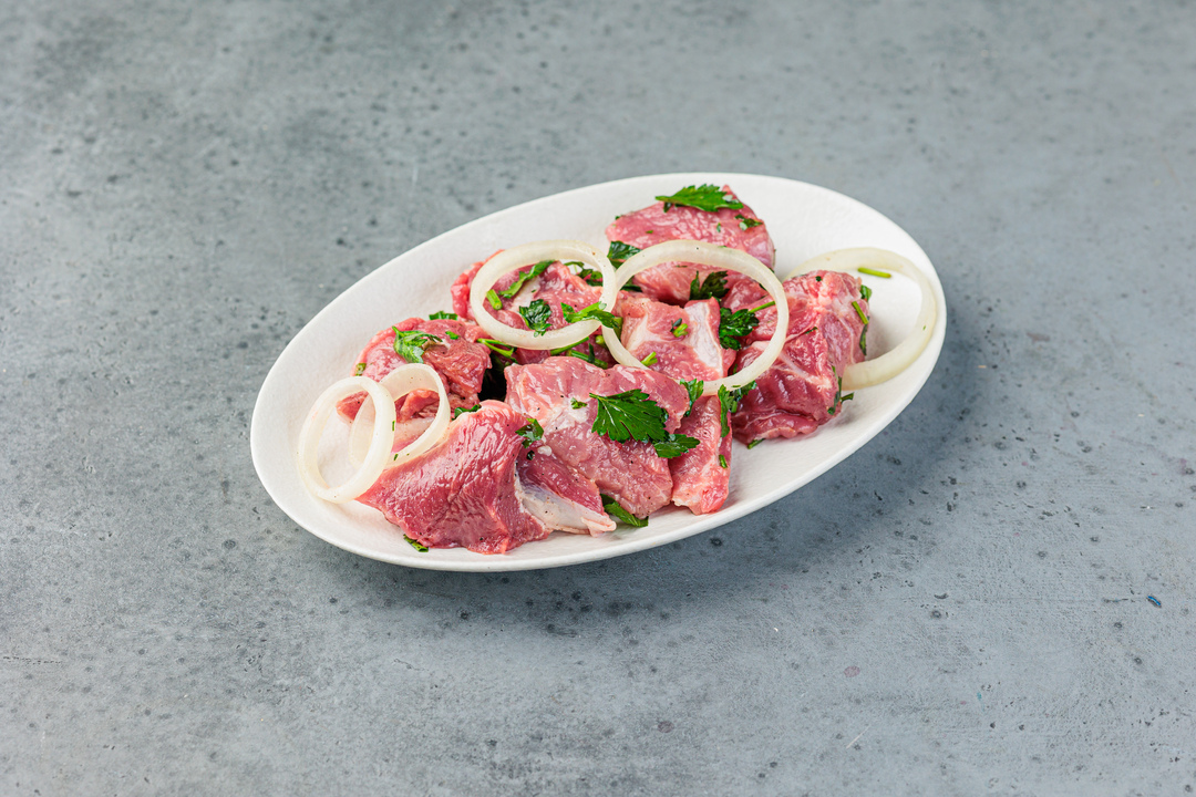 

Шашлык из окорока свиного спб вес.