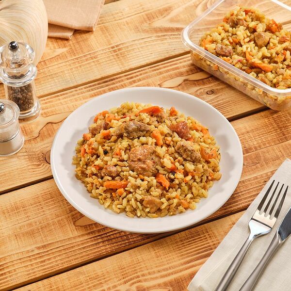 Плов Рестория Шеф со свининой 250г