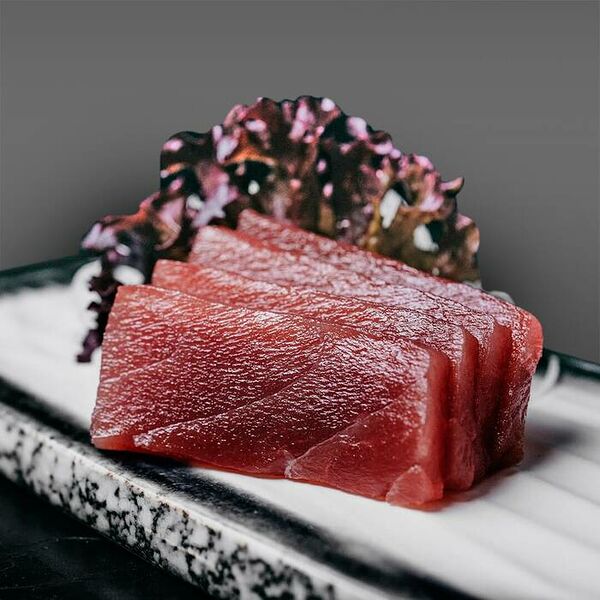 Сашими Магуро