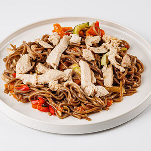 Гречневая лапша с индейкой