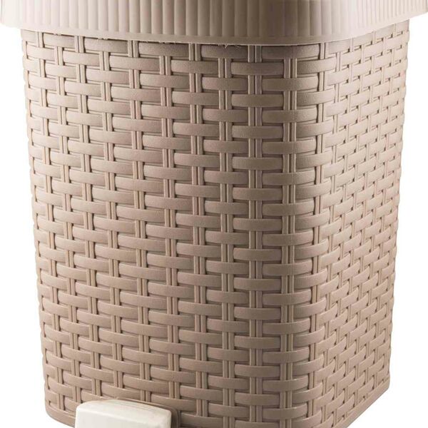 Контейнер для мусора с педалью