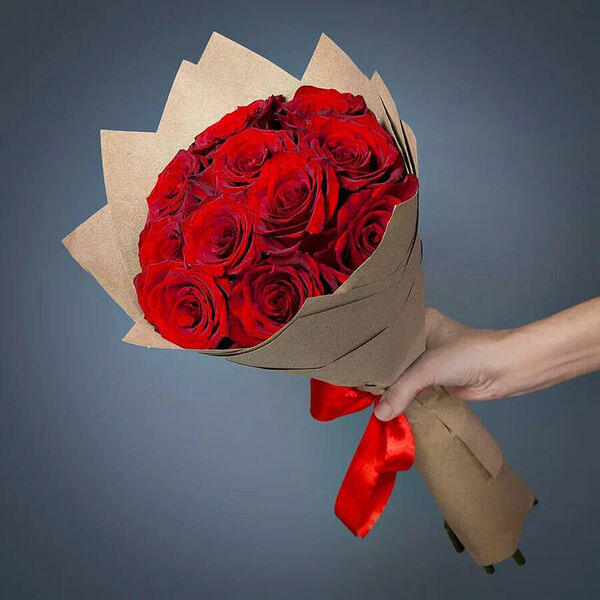 Монобукет 11 Роз Explorer в крафте