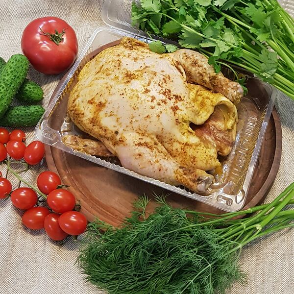 Курочка целая для запекания в медово-горчичном соусе с паприкой