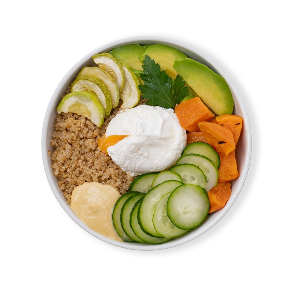 

Завтрак с киноа, хумусом и яйцом пашот 170 г