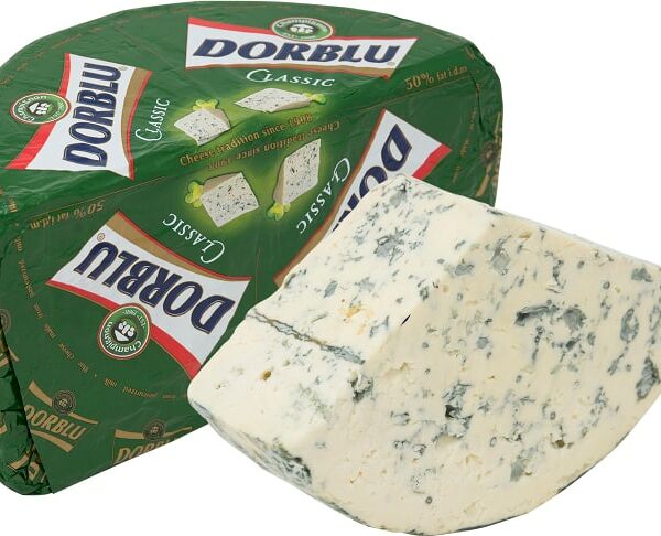 Сыр Dorblu Classic с голубой плесенью 50% вес