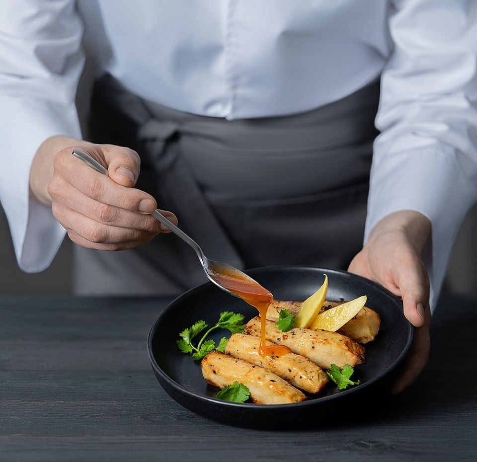 

Рыба масляная Уже Готово брусочки в соусе манго-чили A LA CARTE 170 г, Россия