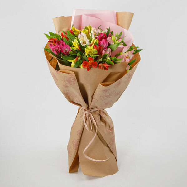 Букет Затерянный мир 9 альстромерий