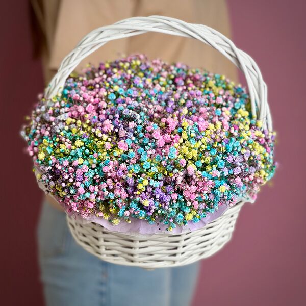 Цветная гипсофила в корзине S
