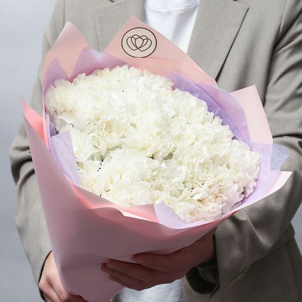 Букет из 25 белых гвоздик