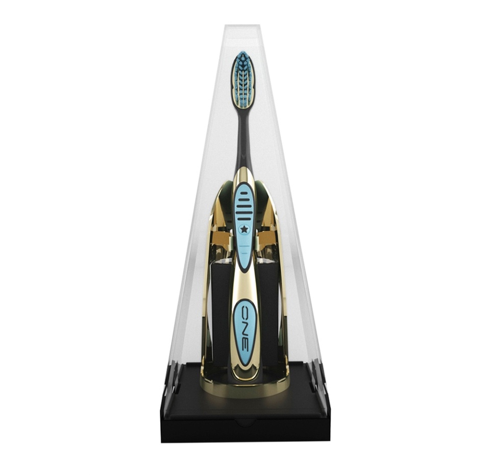 

Зубная щётка One Gold Toothbrush средней жёсткости Piave, Италия