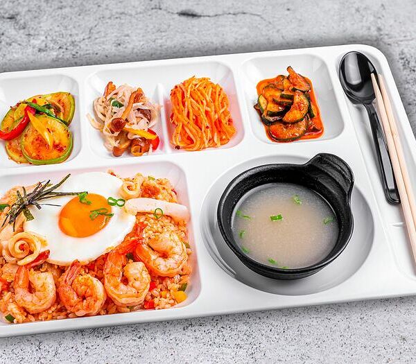 Поккым-паб с креветкой и кальмаром