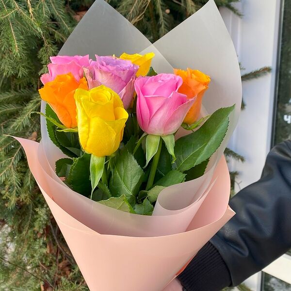 7 кенийских роз Микс (50 см)