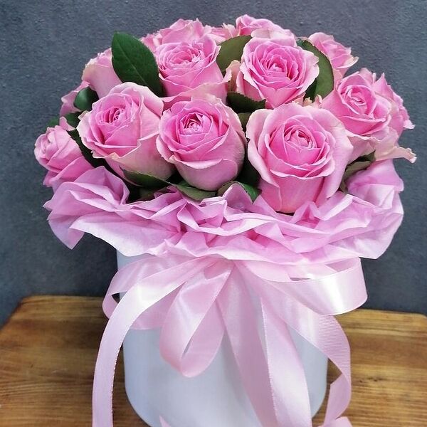 Роза в шляпной коробке