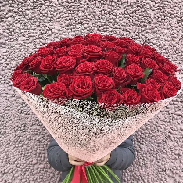 75 красных роз