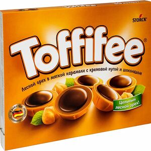 Конфеты Toffifee Лесной орех в мягкой карамели с кремовой нугой и шоколадом, 250 г