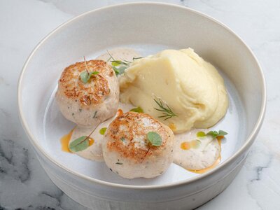 Котлеты из цыпленка с картофельным пюре