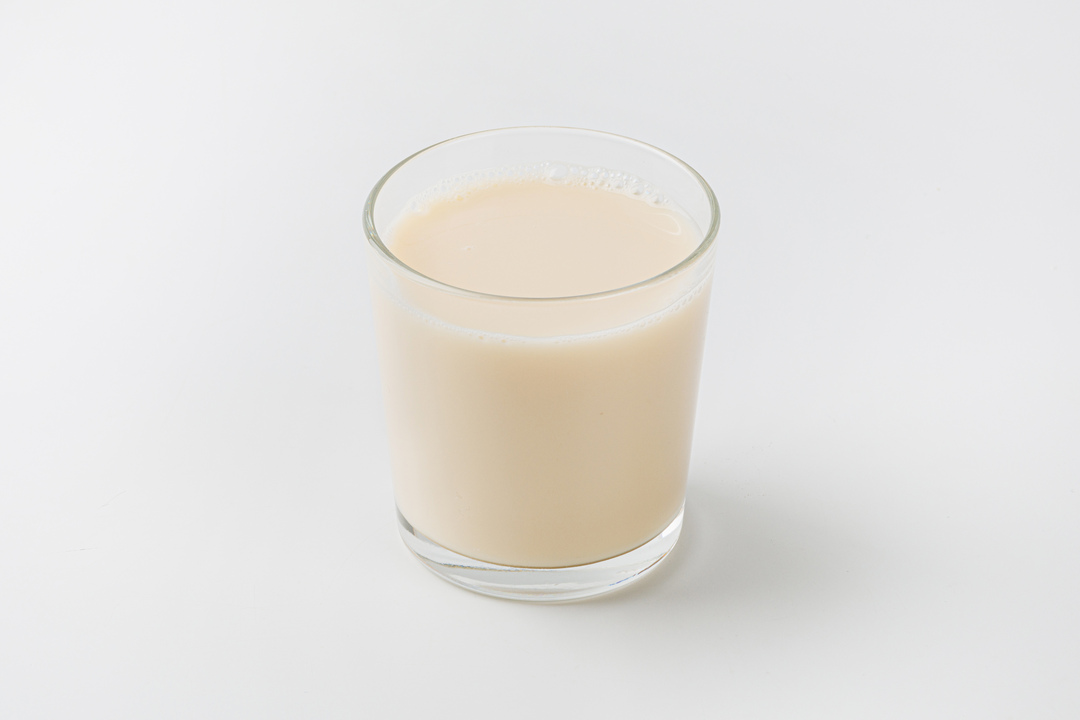 

Напиток ячменно-нутовый Green Milk Миндаль 2% 1 л