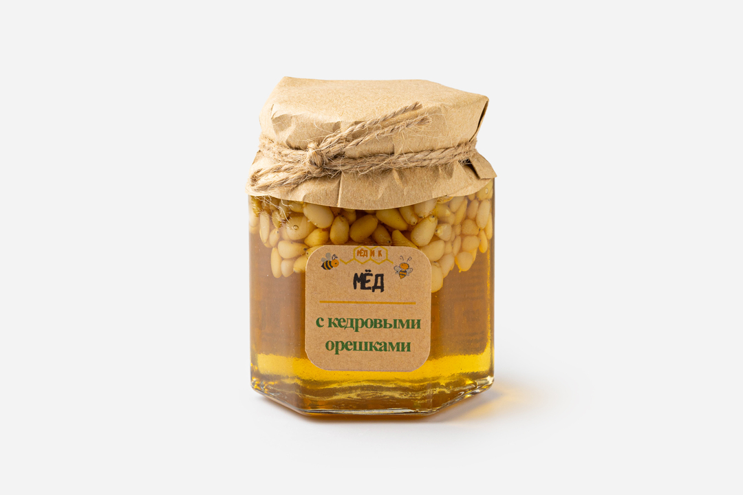 

Мед с кедровыми орешками 210 г