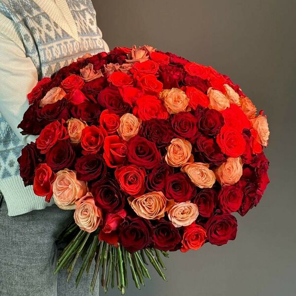 Шикарный букет из 101 розы