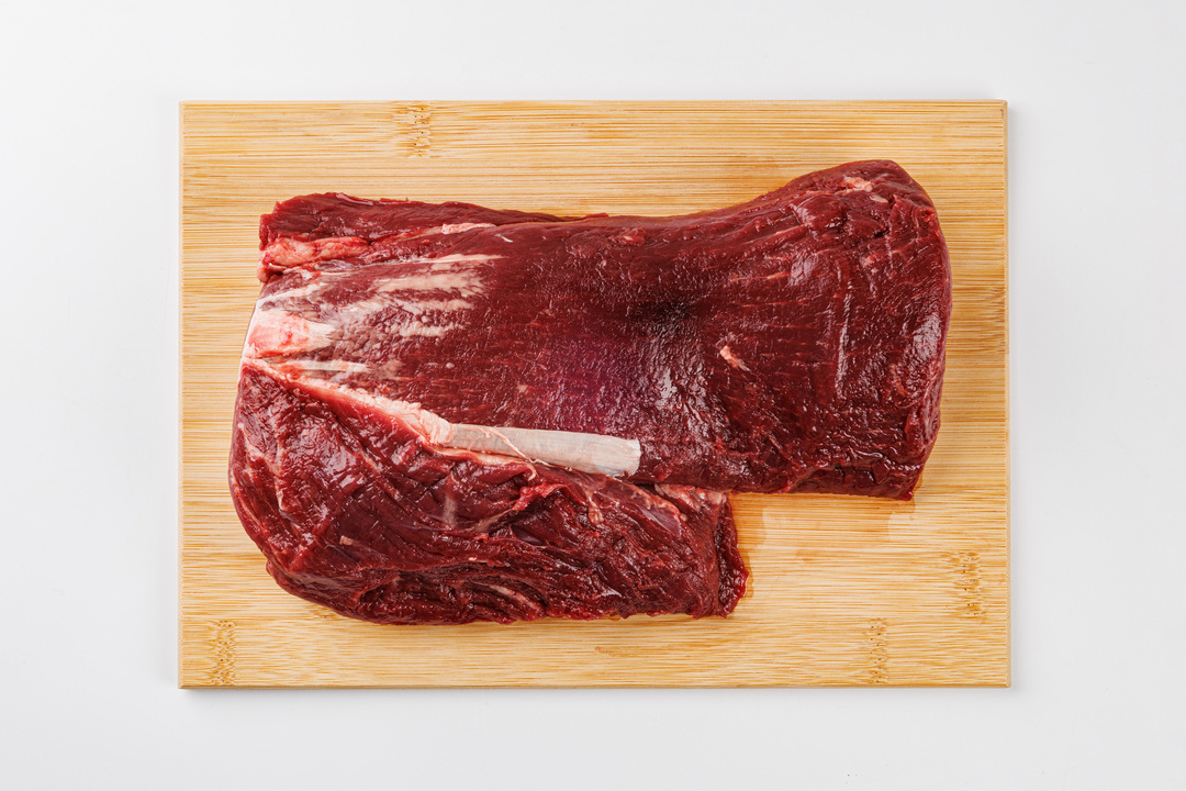 

Вырезка говяжья охлажденная, вес