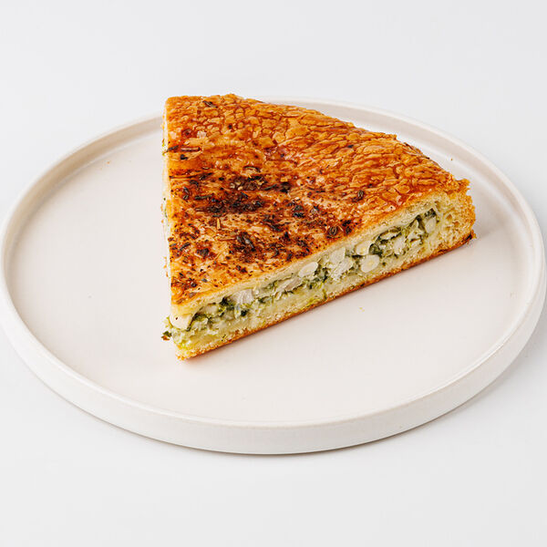 Пирог слоеный с курицей и шпинатом, кафе 110 г